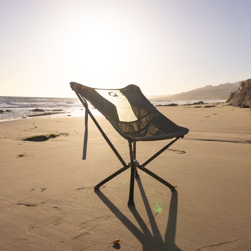 CLIQ MystiQ lounge chairs set up outdoors