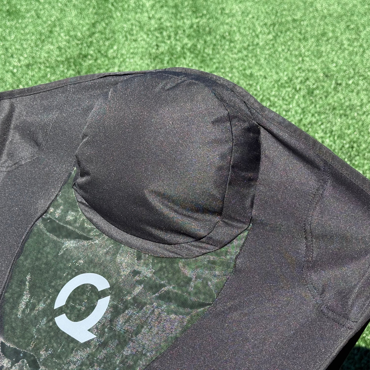 CLIQ EpiQ lounge chair built-in headrest pillow
