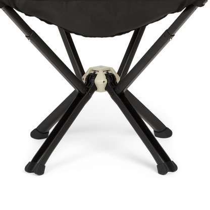 CLIQ ClassiQ camping chair in Ultimate Gray set up outdoors