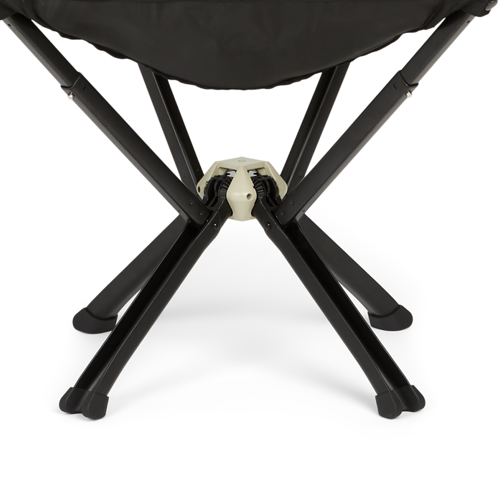 CLIQ ClassiQ camping chair in Canyon Orange set up outdoors