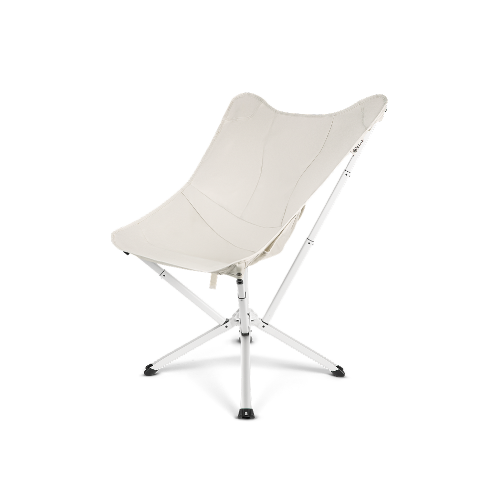 CLIQ Riviera portable lounge chair in Cloud, front angle